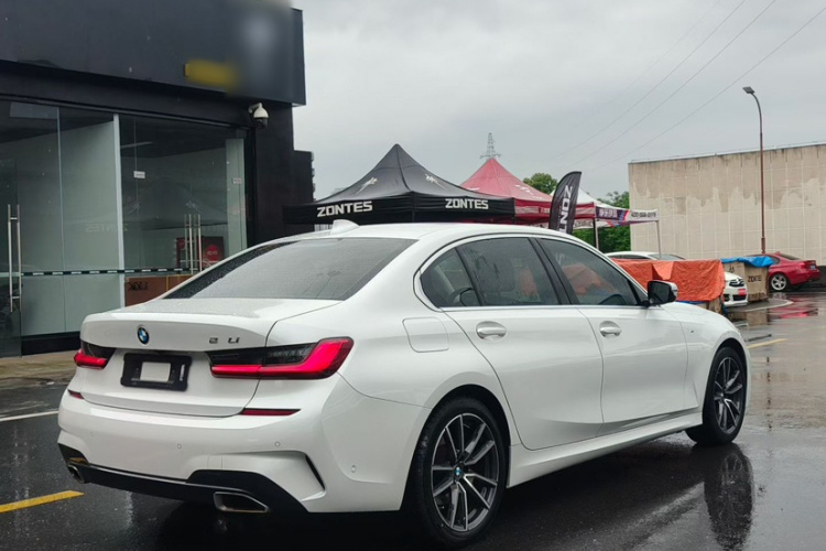 BMW 3 Series 2020 #7 BMW 3 Series 2020 car image #7