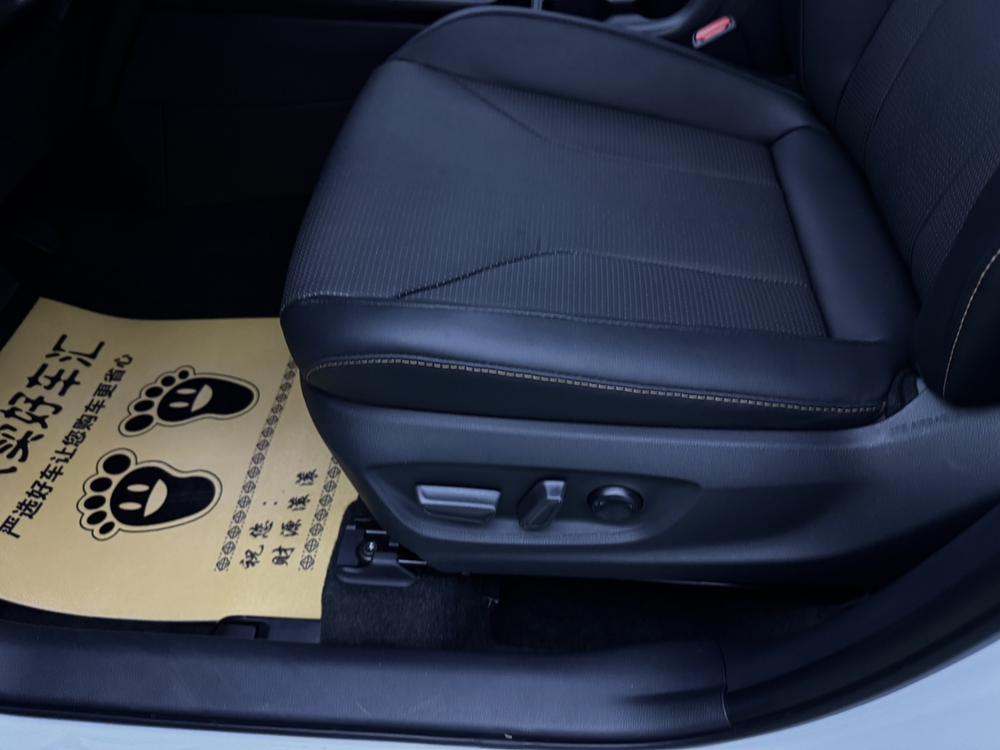 2026 #28 2026 immagine di auto #28