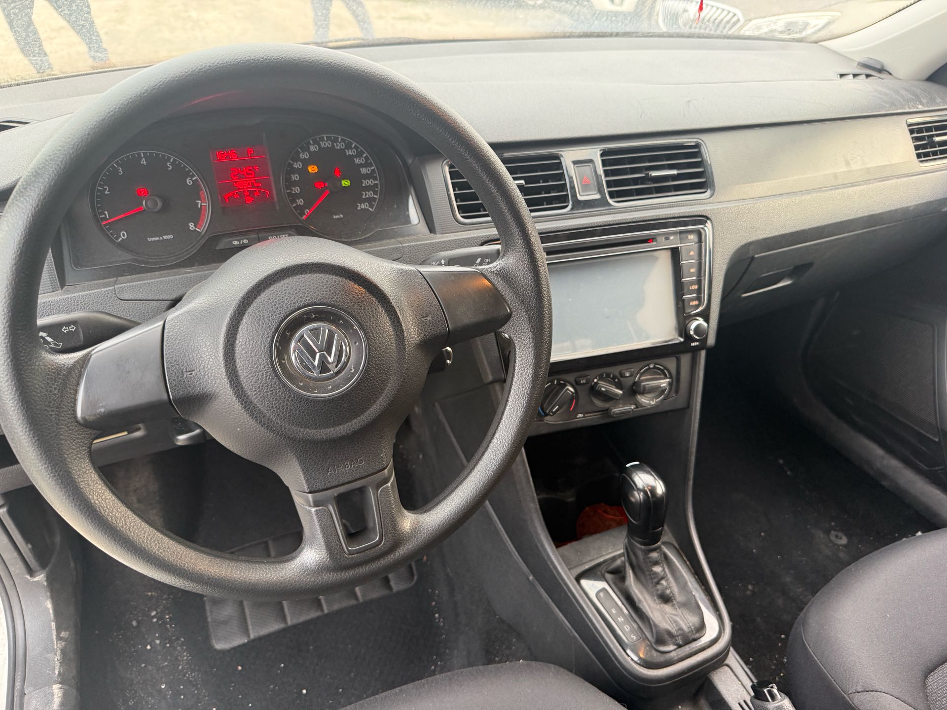 Volkswagen Santana 2013 immagine di auto #3