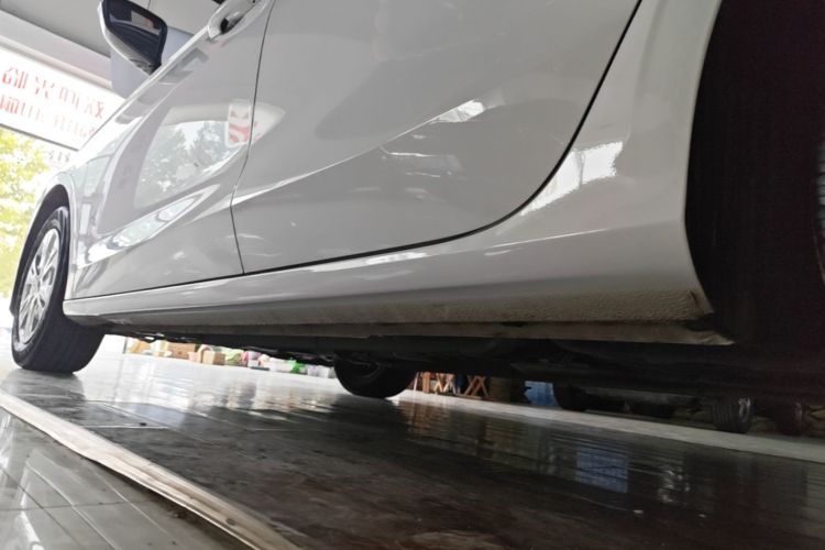 GEELY Emgrand 2026 car image #27