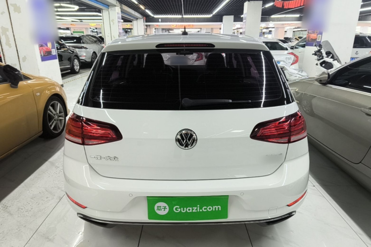 Volkswagen Golf 2019 #4 Volkswagen Golf 2019 car image #4