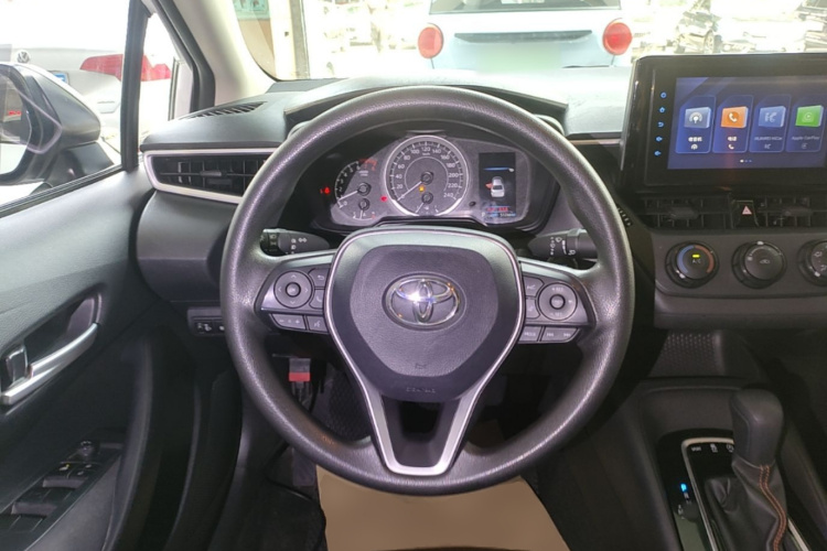 Toyota Corolla 2023 imagen de coche #11