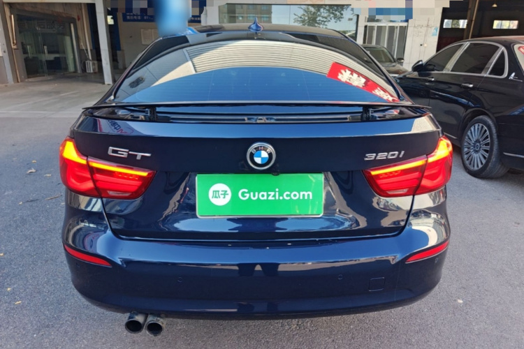 BMW 3 Series GT 2017 car image #6
