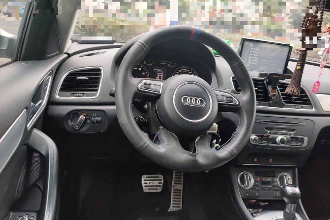 Audi Q3 2013 #22 Audi Q3 2013 car image #22