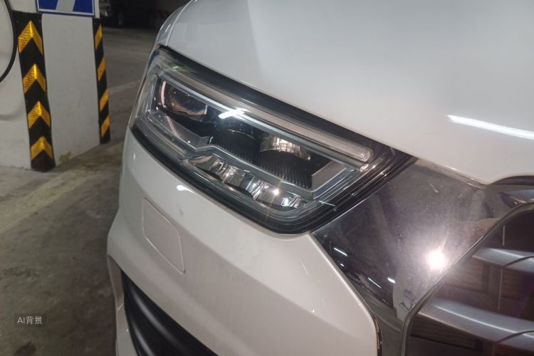 Audi Q3 2018 #8 Audi Q3 2018 car image #8