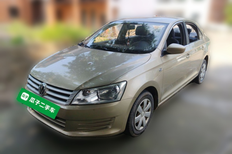 Volkswagen Santana 2015 car image #2