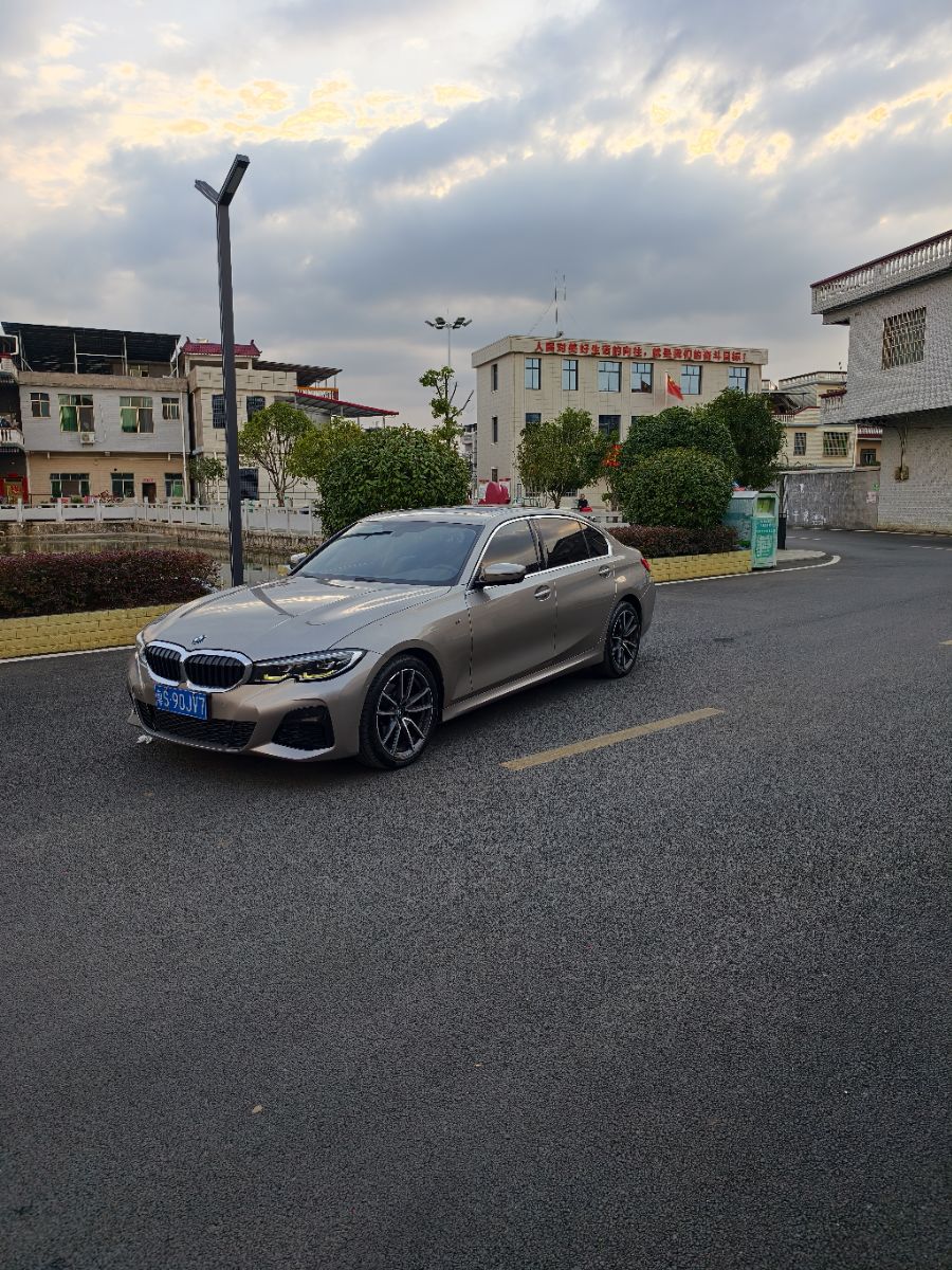 BMW 3 Series 2020 #3 BMW 3 Series 2020 car image #3