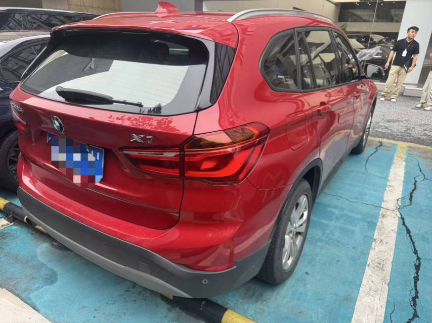 BMW X1 2017 #4 BMW X1 2017 car image #4