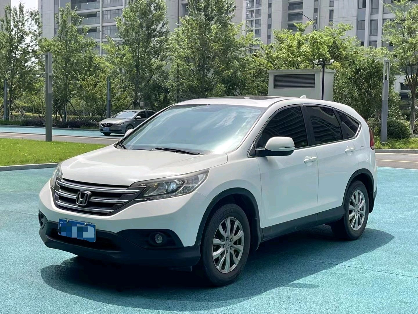 2013 car image 
