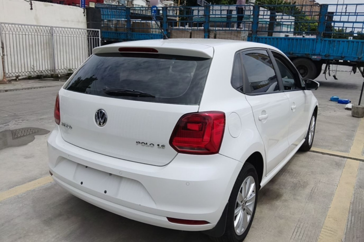Volkswagen Polo 2014 #5 Volkswagen Polo 2014 car image #5