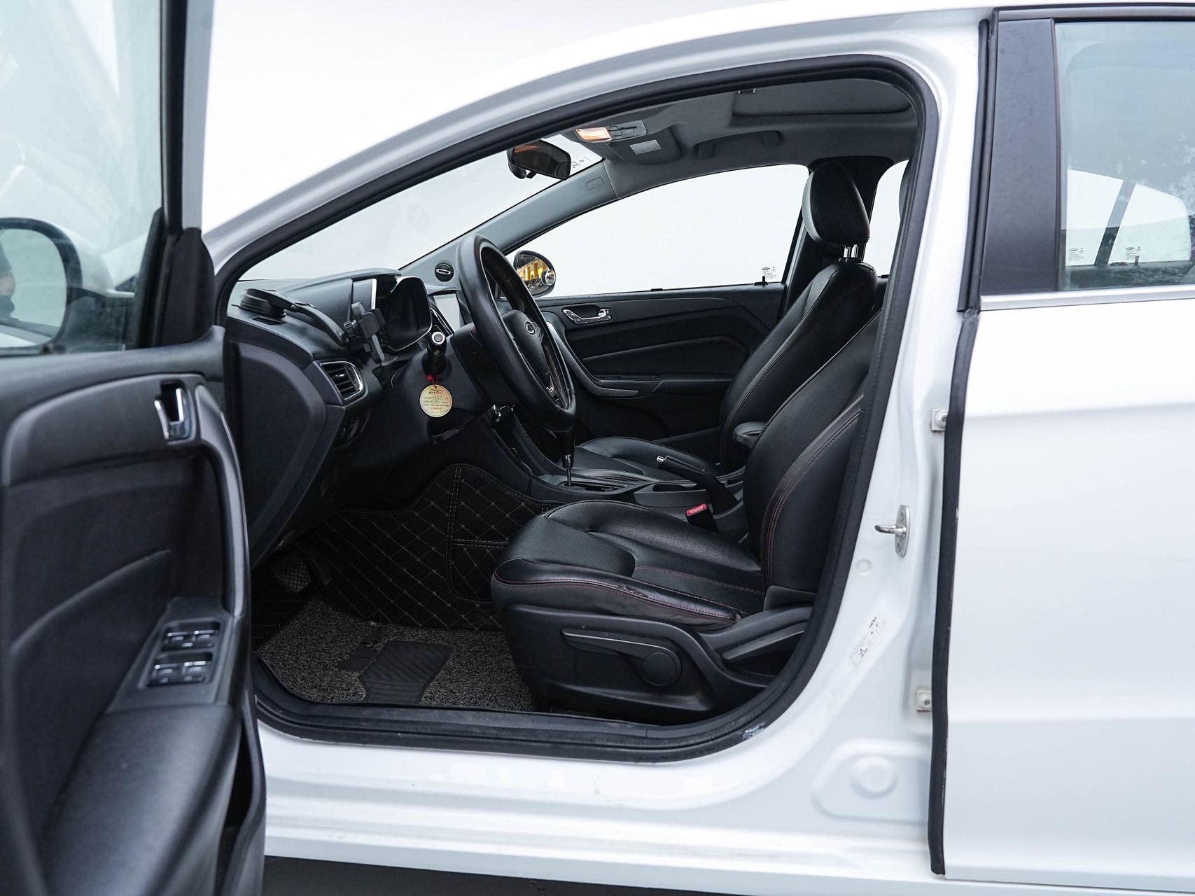 Chery Arrizo 5 2016 car image #7