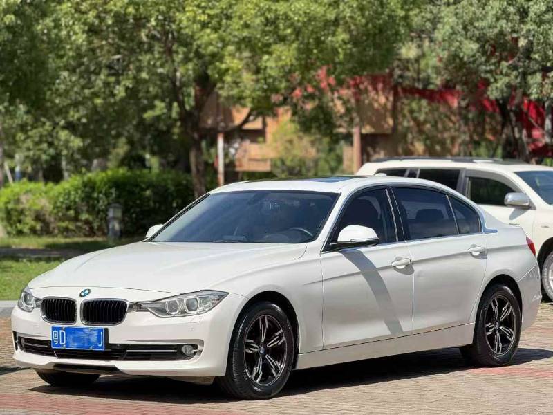 BMW 3 Series 2013 immagine di auto 