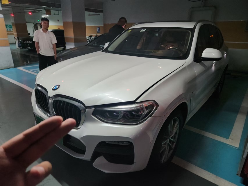 BMW X3 2018 car image 