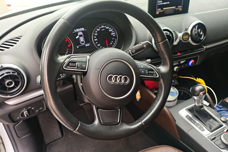 Audi A3 2016 car image #15