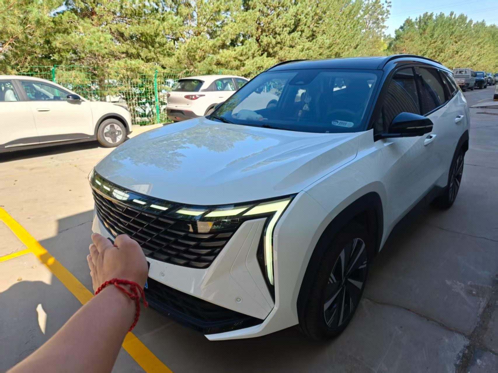 GEELY Boyue L 2024 car image 