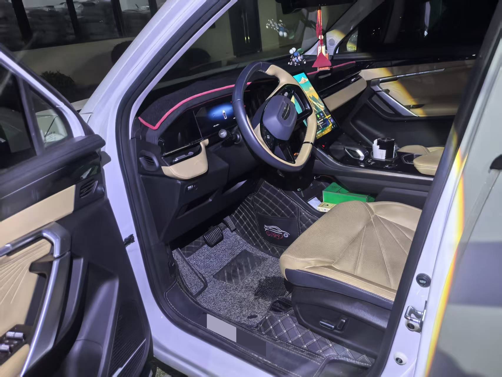 GEELY Boyue L 2024 image de voiture #3
