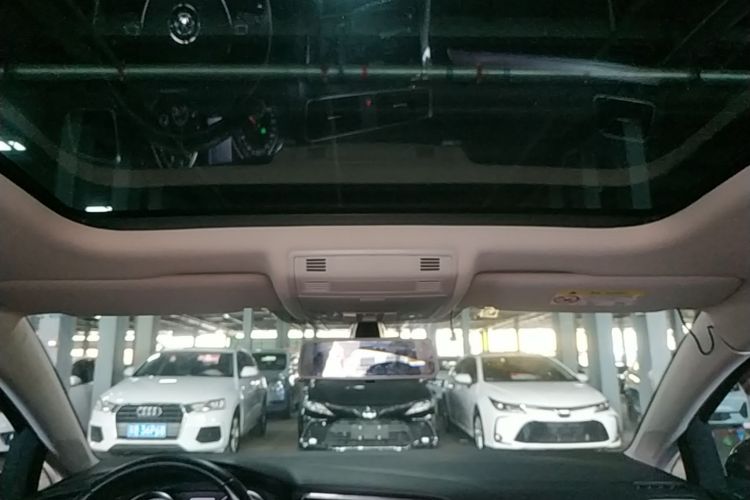 Volkswagen Golf 2019 #18 Volkswagen Golf 2019 car image #18