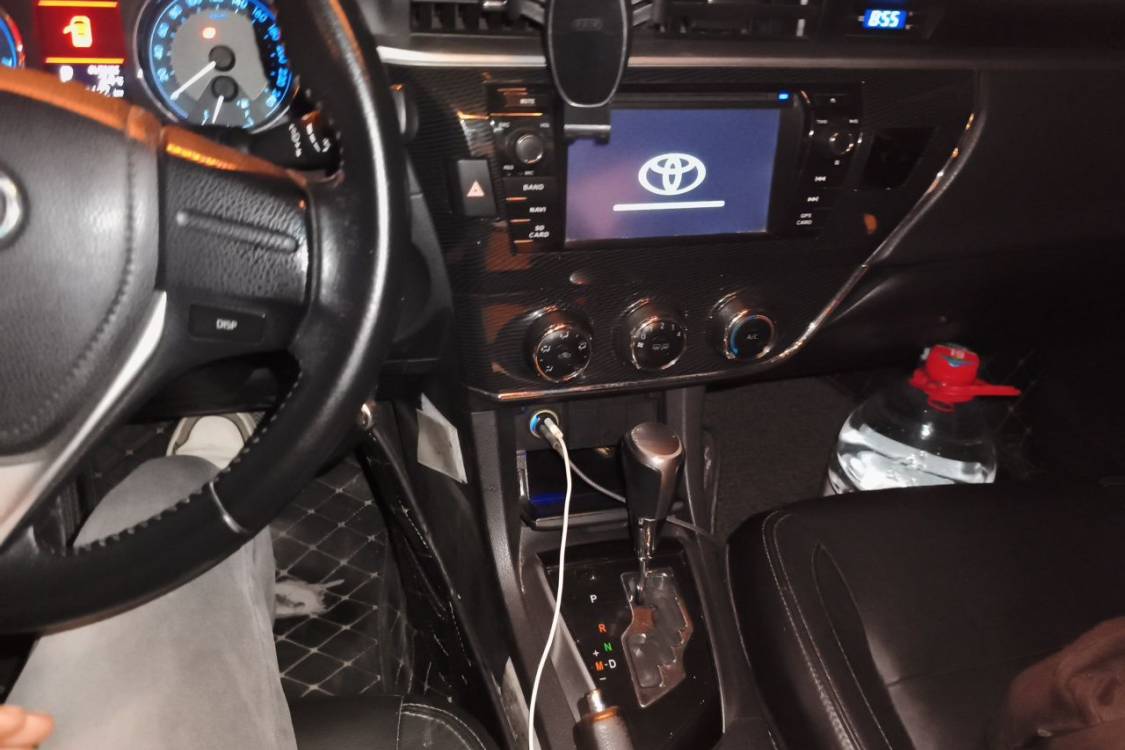 Toyota Corolla 2015 car image #26