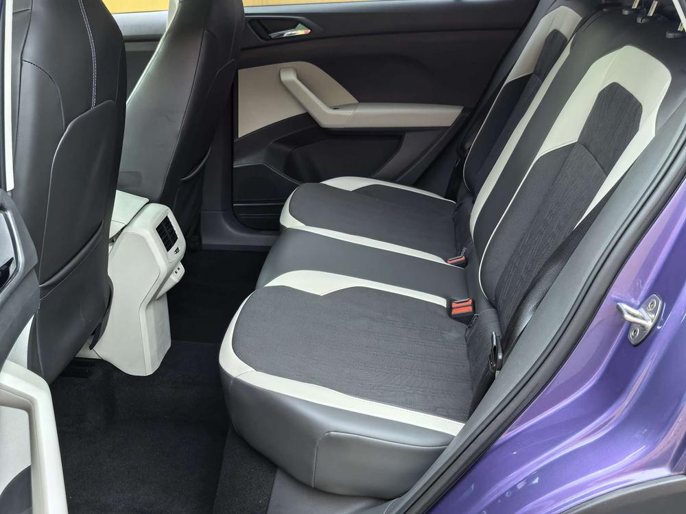 Volkswagen T-Cross 2019 immagine di auto #20