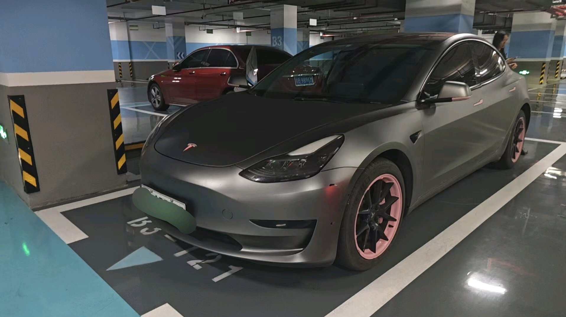 Tesla Model 3 2022 car image 