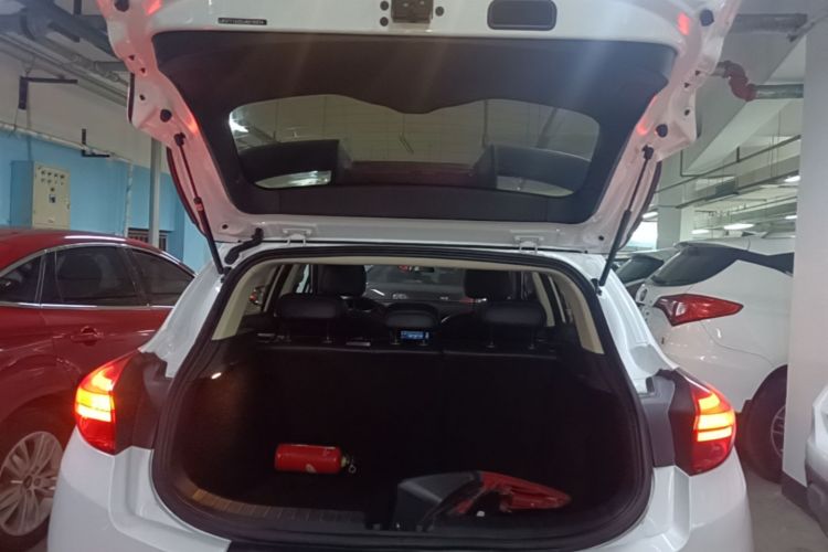 GEELY Emgrand GS 2018 #19 GEELY Emgrand GS 2018 car image #19