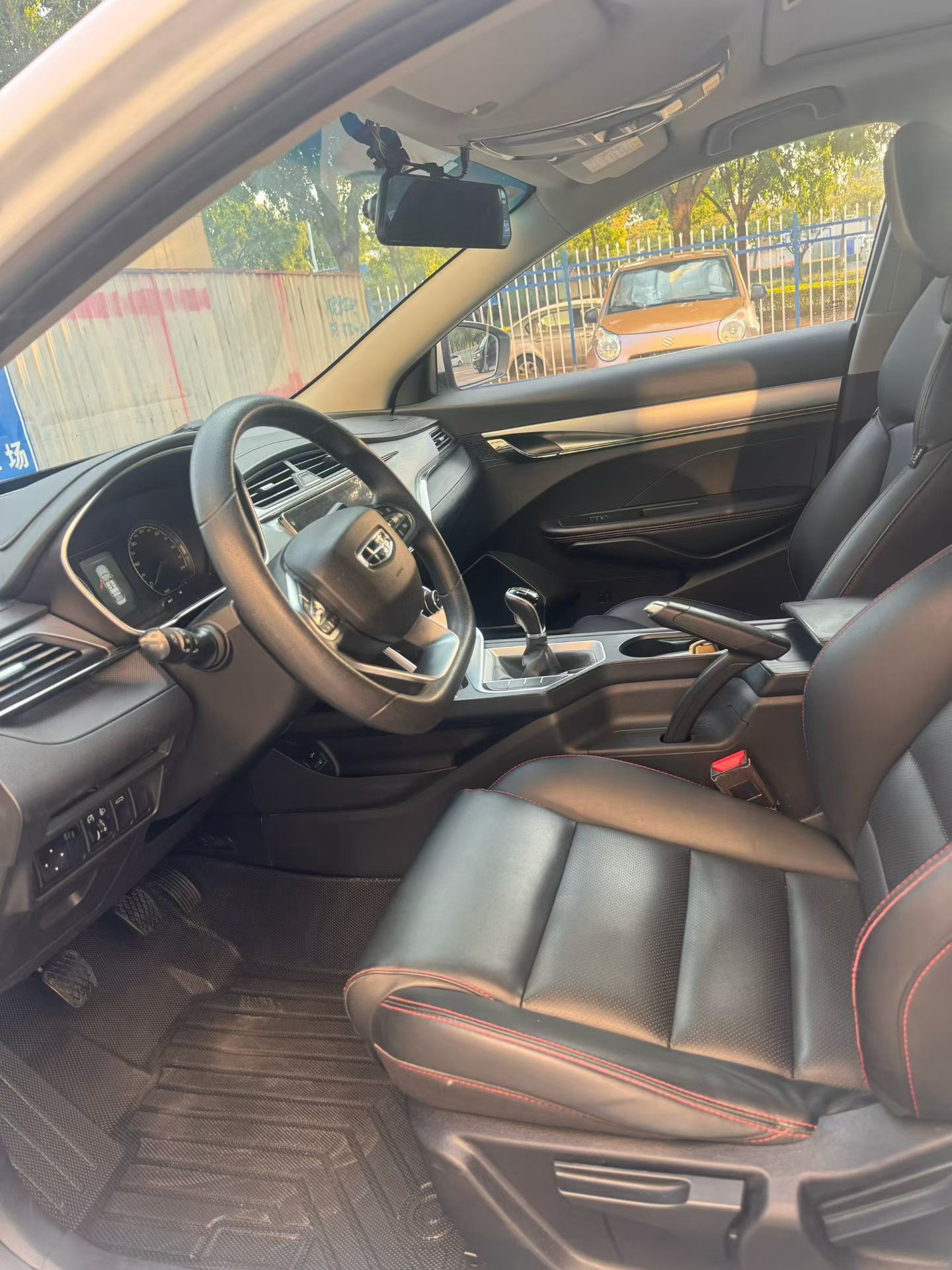 GEELY Binray 2020 #4 GEELY Binray 2020 изображение автомобиля #4