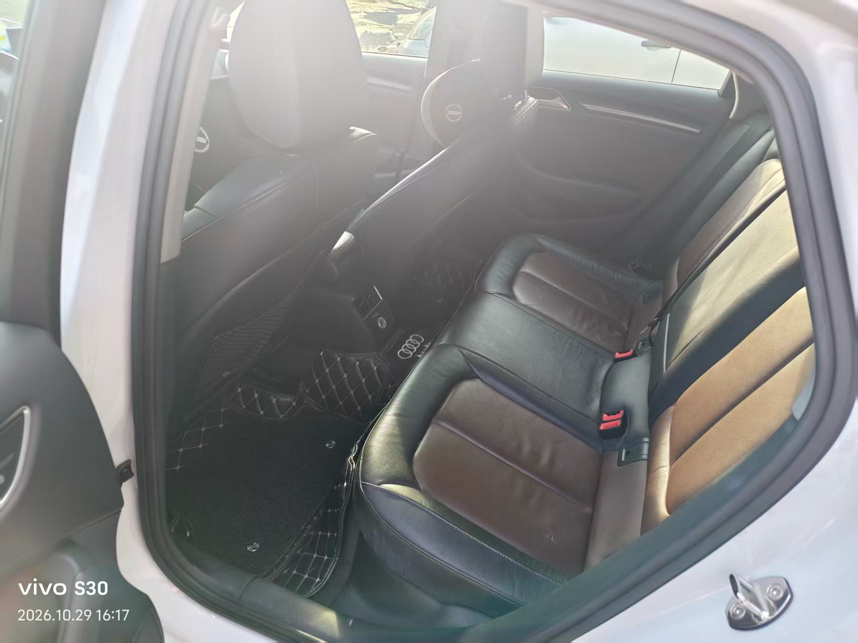 2018 imagem de carro #5