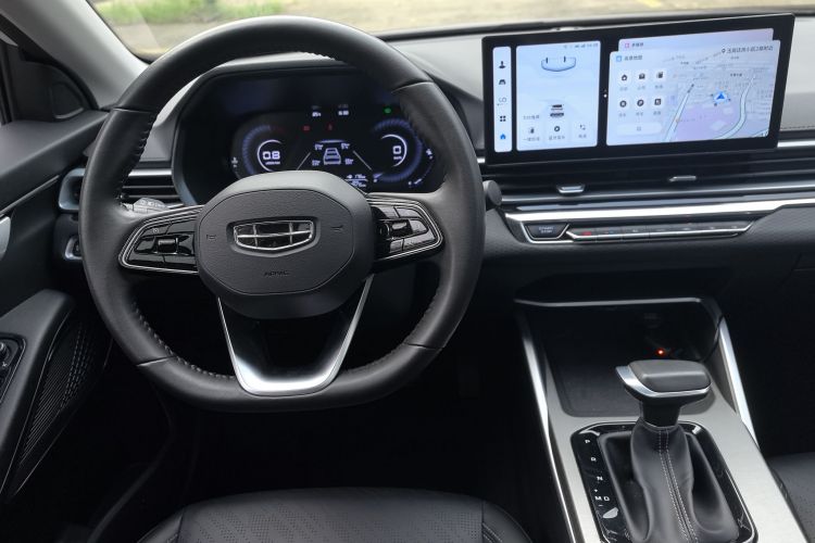 GEELY Emgrand 2023 #22 GEELY Emgrand 2023 car image #22