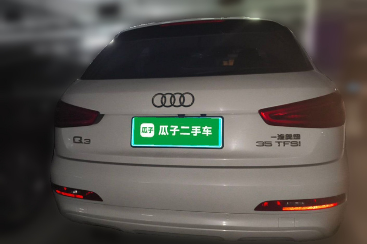Audi Q3 2015 #4 Audi Q3 2015 car image #4