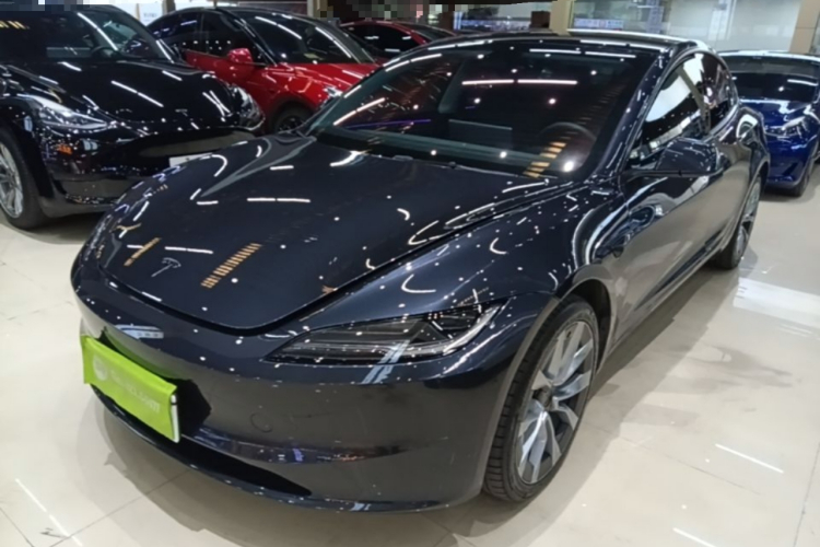 Tesla Model 3 2024 #2 Tesla Model 3 2024 car image #2