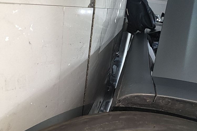Tesla Model 3 2024 car image #26