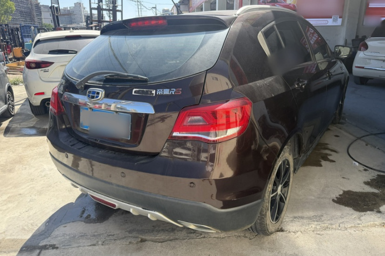 GEELY Emgrand 2017 صورة سيارة #7