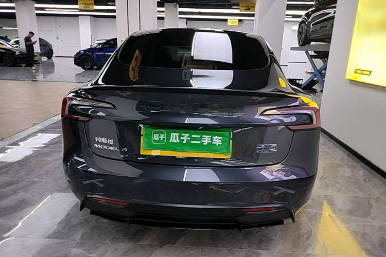 Tesla Model 3 2024 #6 Tesla Model 3 2024 car image #6
