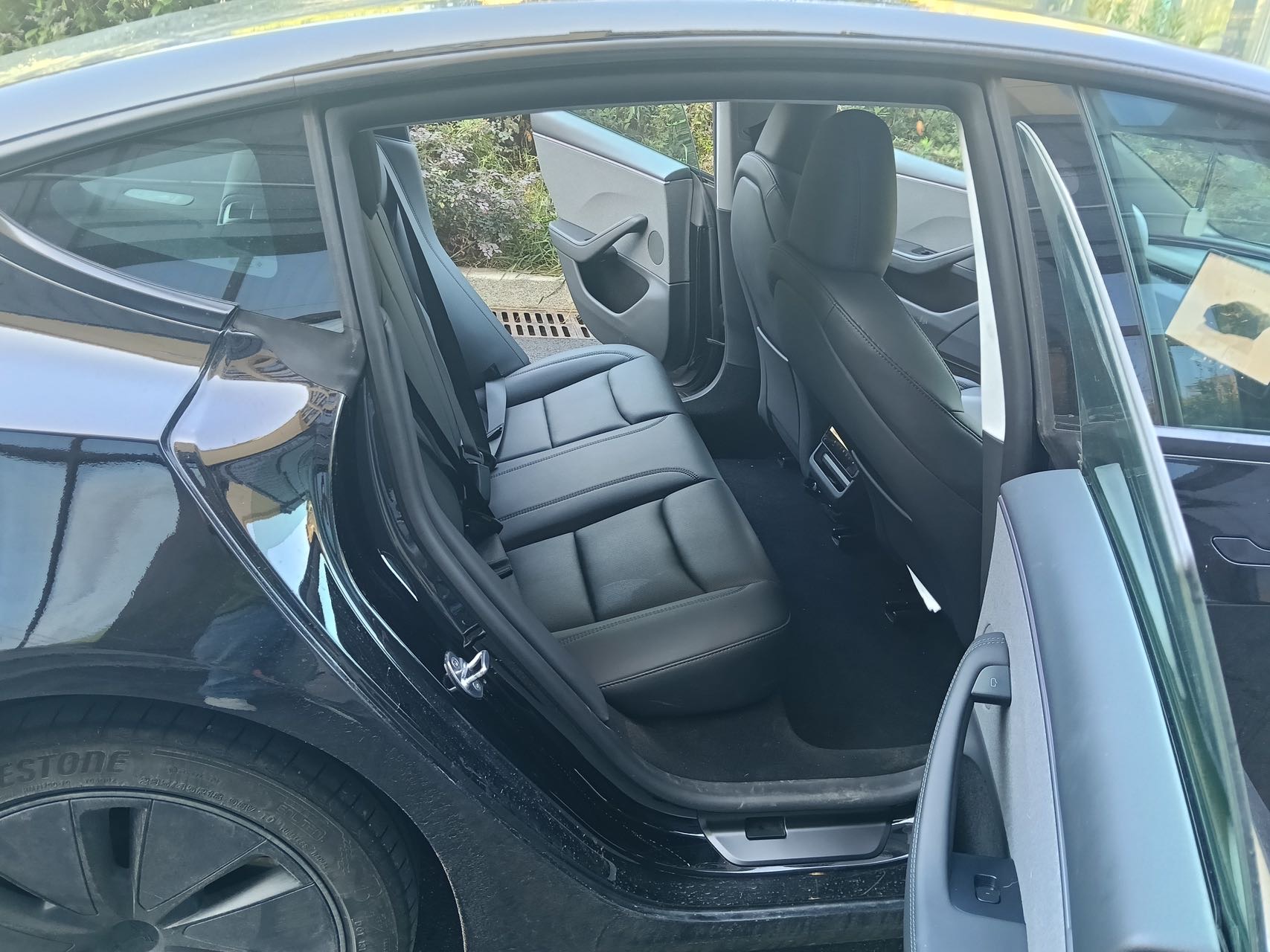 Tesla Model 3 2025 car image #6