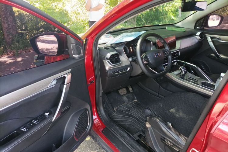 GEELY Coolray 2019 car image #9