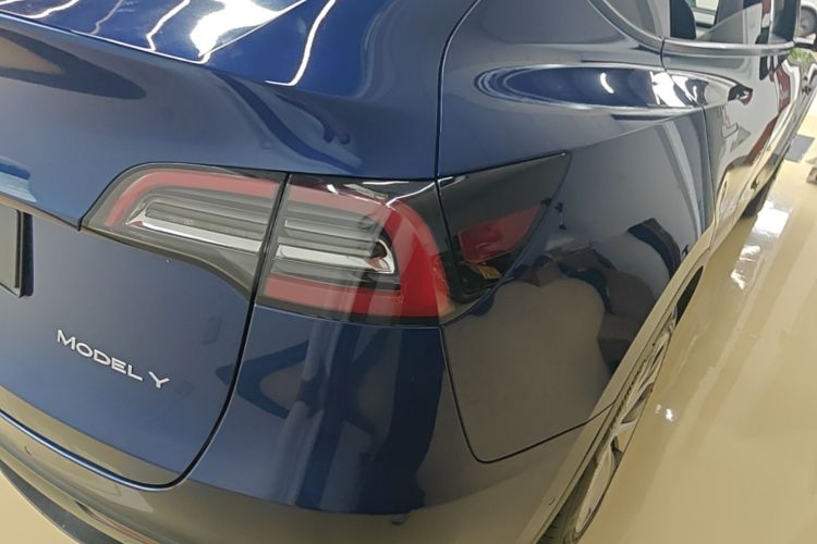 Tesla Model Y 2021 #8 Tesla Model Y 2021 immagine di auto #8