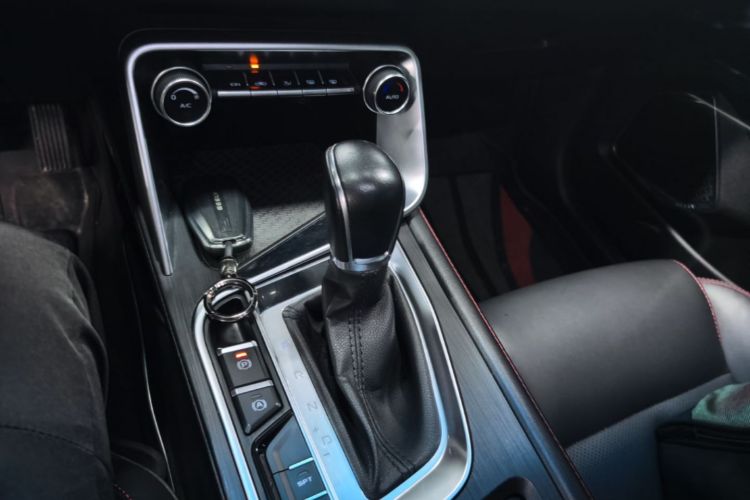 GEELY Binray 2019 #14 GEELY Binray 2019 immagine di auto #14