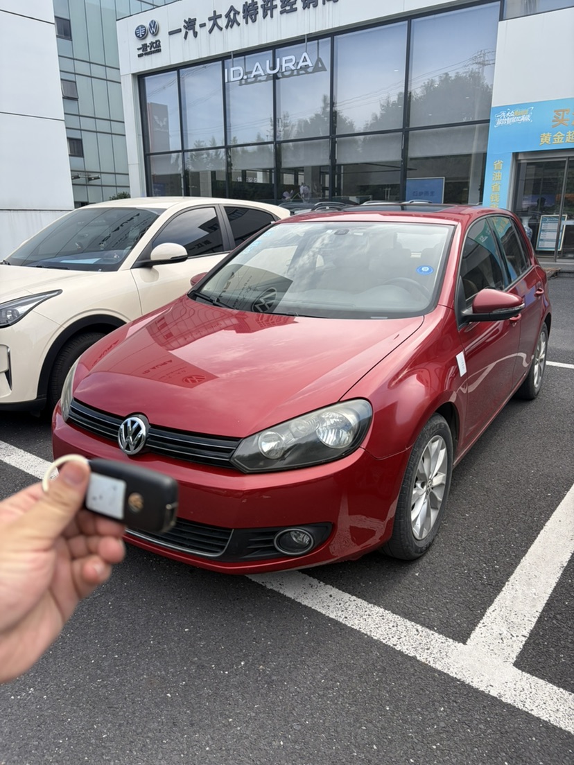 Volkswagen Golf 2011 #2 Volkswagen Golf 2011 car image #2