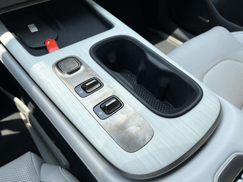 MI SU7 2024 car image #15
