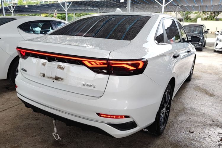 GEELY Emgrand 2022 car image #7