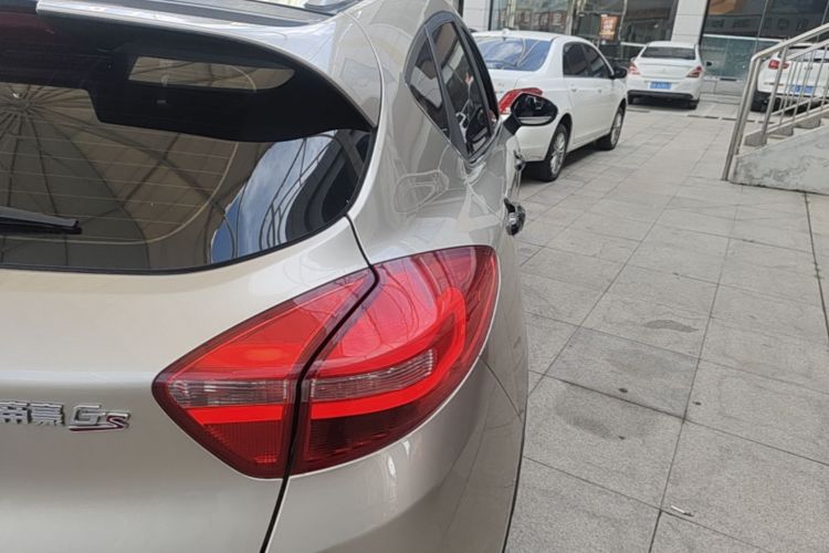 GEELY Emgrand GS 2017 #8 GEELY Emgrand GS 2017 car image #8