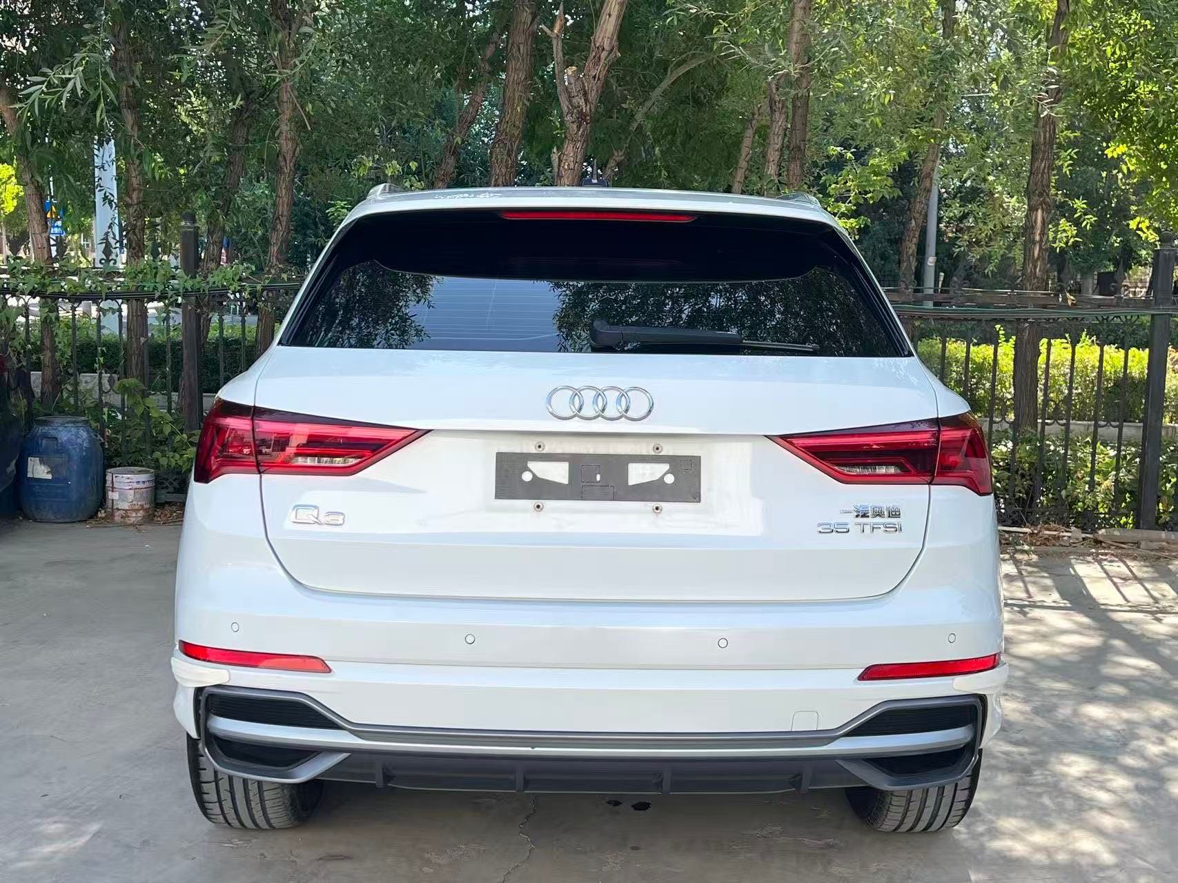 2022 car image #4