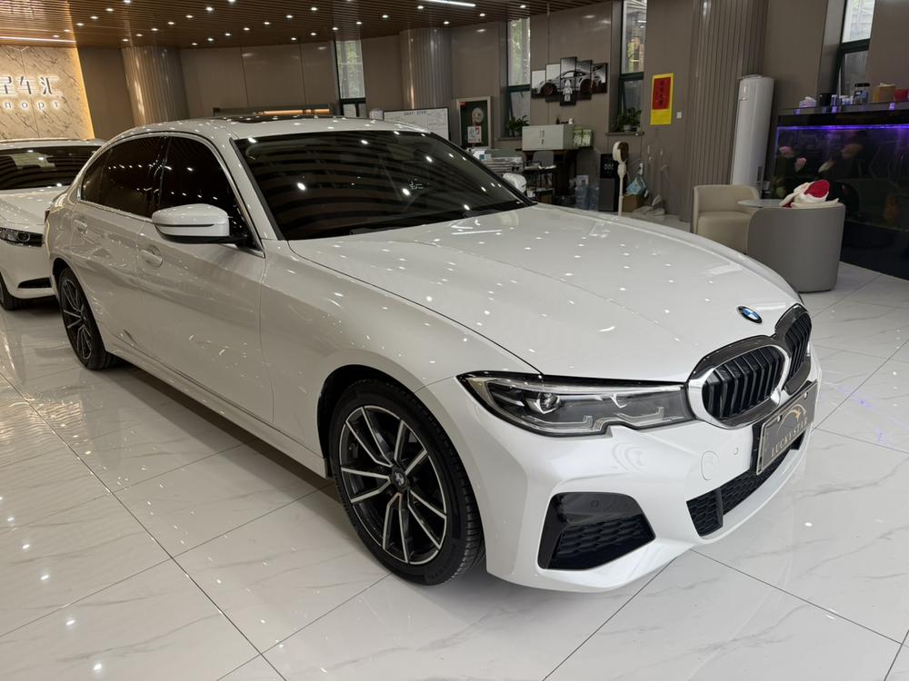 BMW 3 Series 2022 #3 BMW 3 Series 2022 car image #3