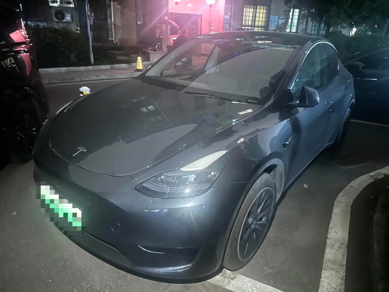 Tesla Model Y 2024 Tesla Model Y 2024 car image