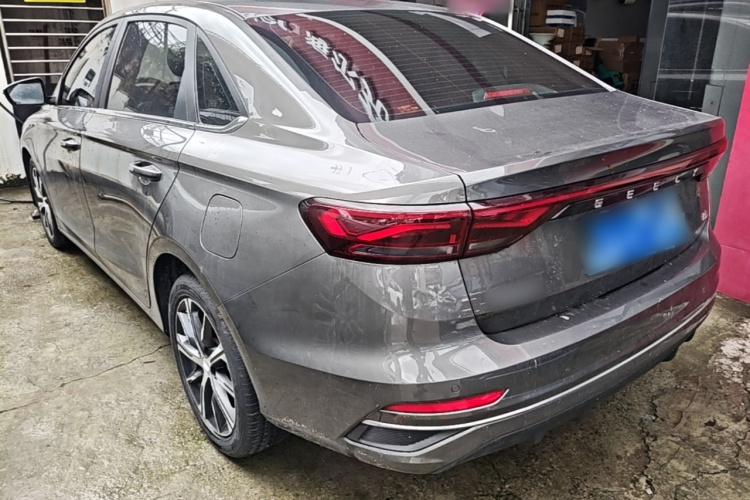 GEELY Emgrand 2024 car image #5