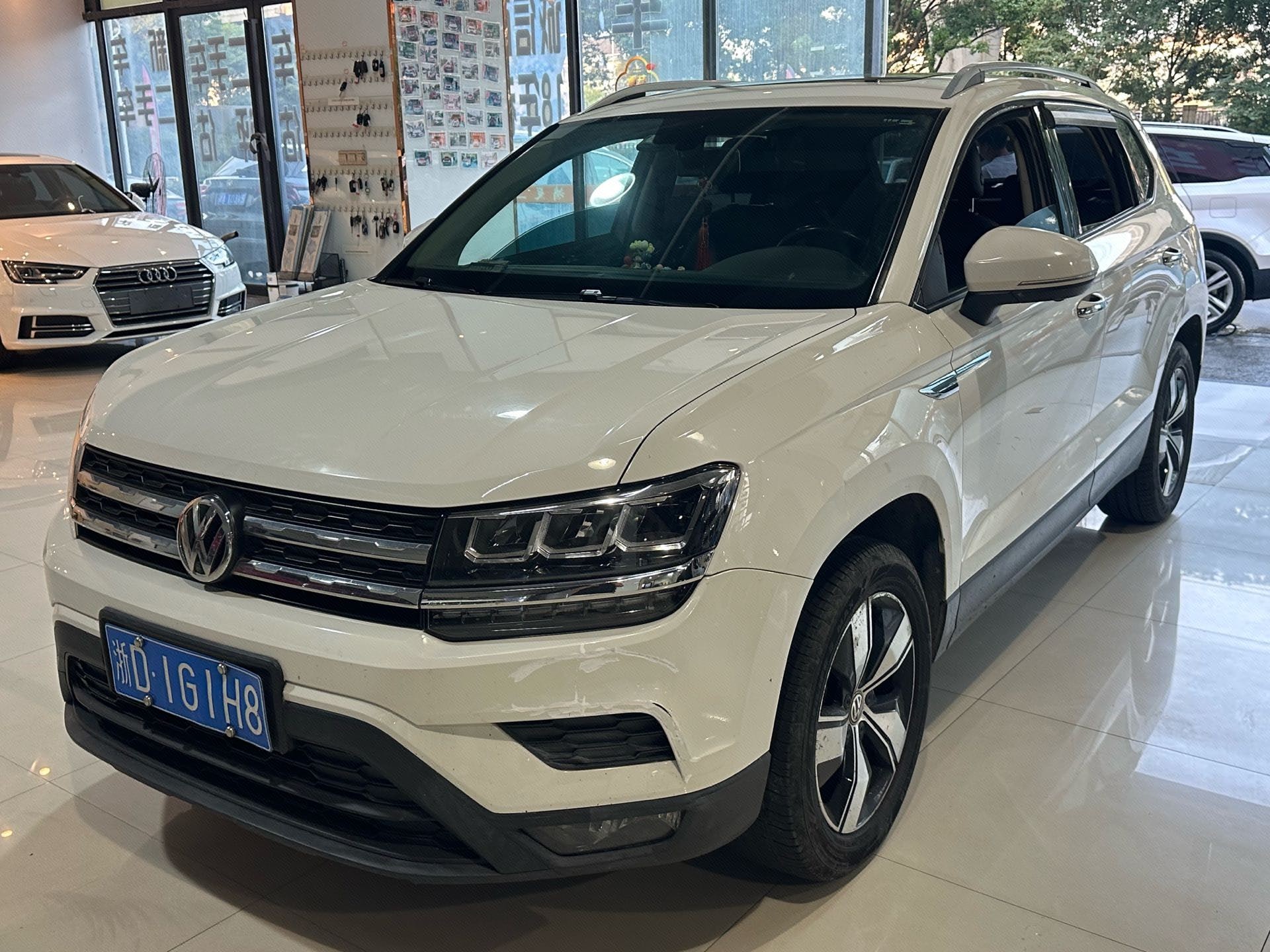 2019 2019 car image