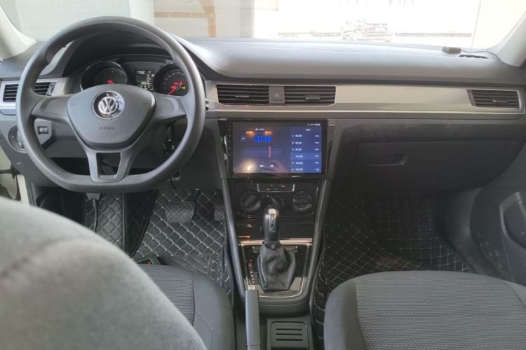 Volkswagen Bora 2021 car image #11
