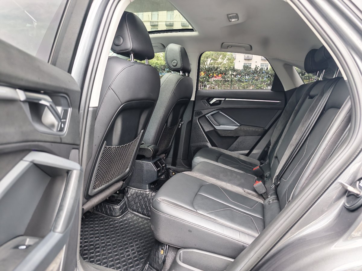 Audi Q3 Sportback 2023 #5 Audi Q3 Sportback 2023 car image #5