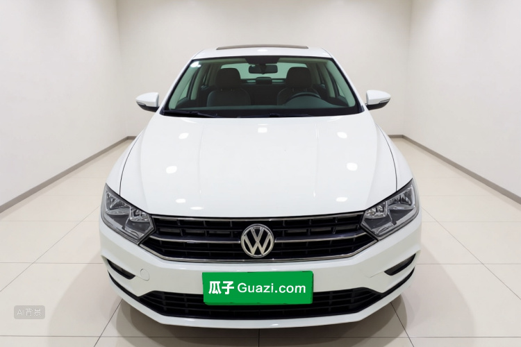 Volkswagen Bora 2019 car image #3