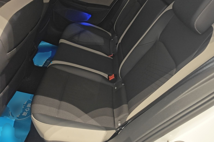 Volkswagen Golf 2024 #19 Volkswagen Golf 2024 car image #19